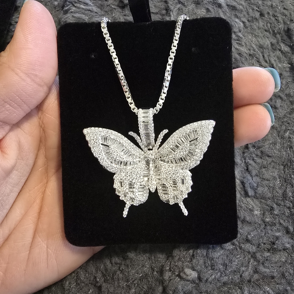 SILVER 925/ PLATA 925 BUTTERFLY PENDENT